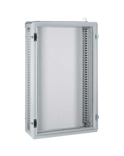 Шкаф распределительный Legrand 020451 в Пскове Щиты электрические Pintop.ru