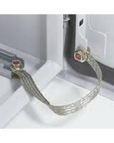 Проводник заземления 6мм2 LEGRAND 034795 в Пскове Клеммные колодки Pintop.ru