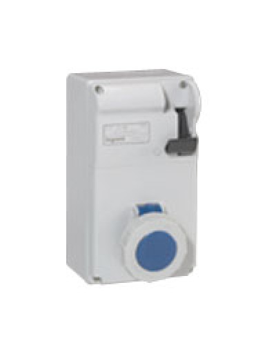 Щиток комбинированный Legrand 056629 в Пскове Щиты электрические Pintop.ru