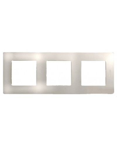 Рамка 3 поста Etika слоновая кость Legrand 672513 в Пскове Аксессуары для кабель-канала Pintop.ru